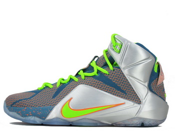 LEBRON 12 PRMの商品画像