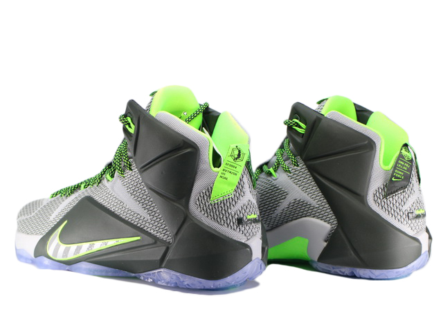 LEBRON 12 684593-001 - 2