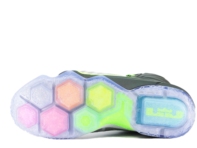 LEBRON 12 684593-001 - 4