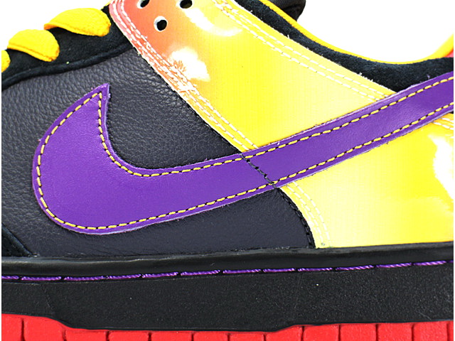 nike sb dunk low guns and roses