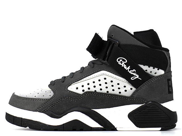 FOCUS - スニーカーショップSKIT