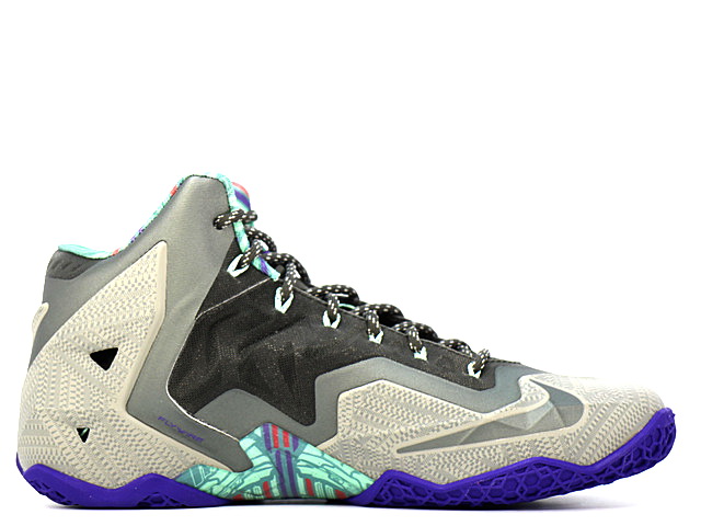 LEBRON 11 626374-005 - 3