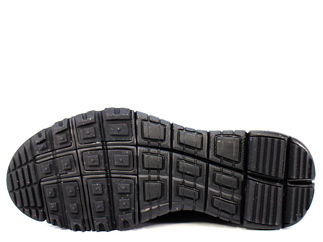 FLYKNIT TRNR CHUKKA FSB 805092-001 - 4