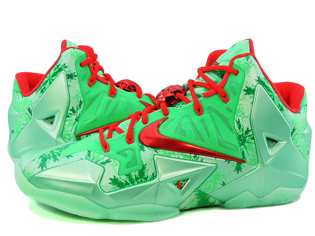 LEBRON 11 616175-301 - 2