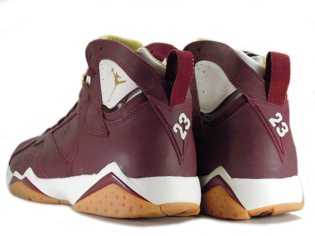 AIR JORDAN 7 RETRO C&C 725093-630 - 2