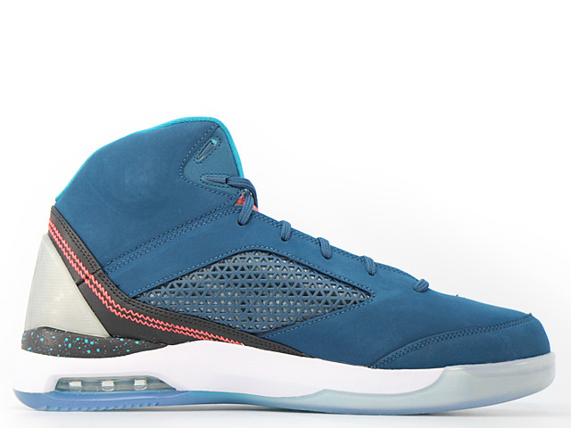 AIR JORDAN FLIGHT REMIX 679680-463 - 3