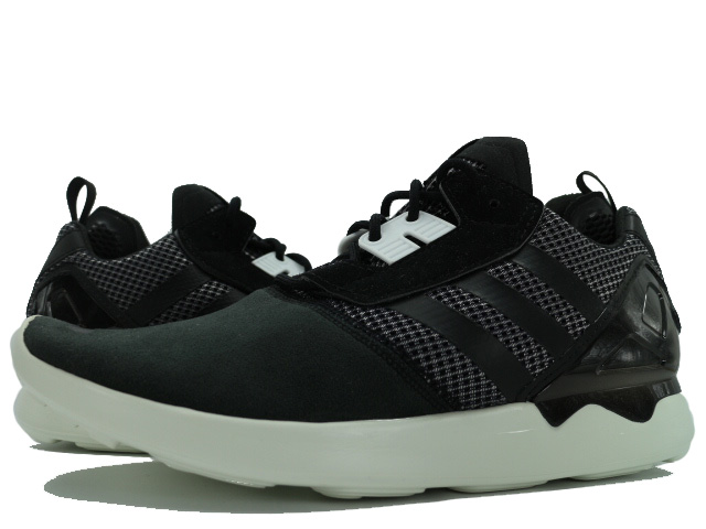 ZX 8000 BOOST B26366 - 1