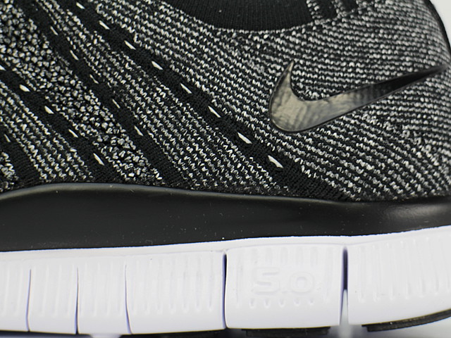 FREE FLYKNIT NSW 599459-010 - 5