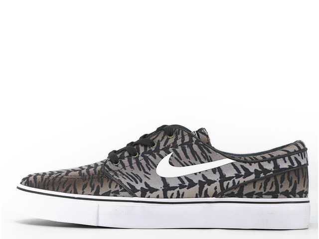 stefan janoski cnvs