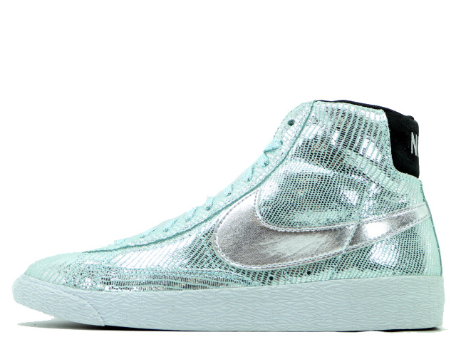 WMNS BLAZER MID QS