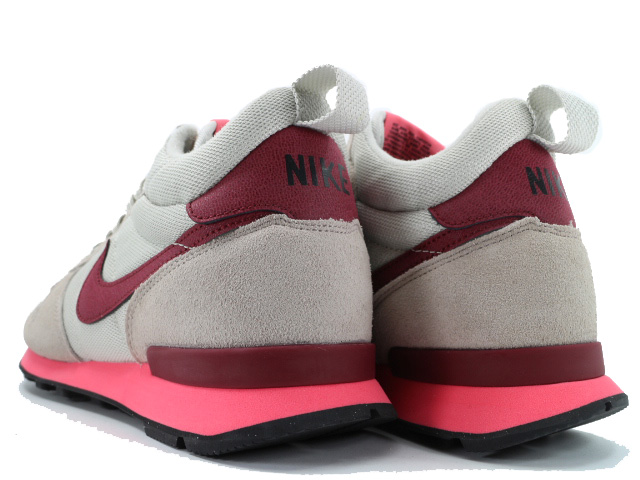WMNS INTERNATIONALIST MID 683967-001 - 2
