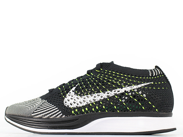 FLYKNIT RACER 526628-011-2015