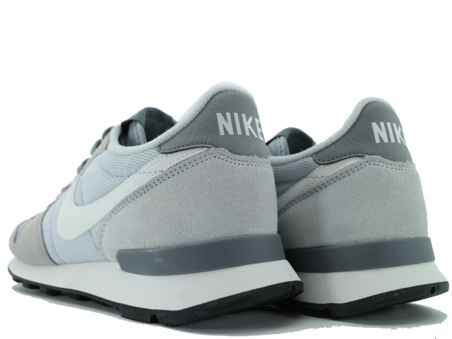 WMNS INTERNATIONALIST 629684-015 - 2
