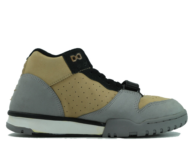 AIR TRAINER 1 679039-002 - 3