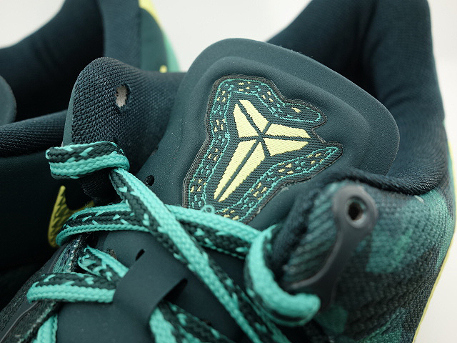 KOBE 8 SYSTEM 558578-373 - 5
