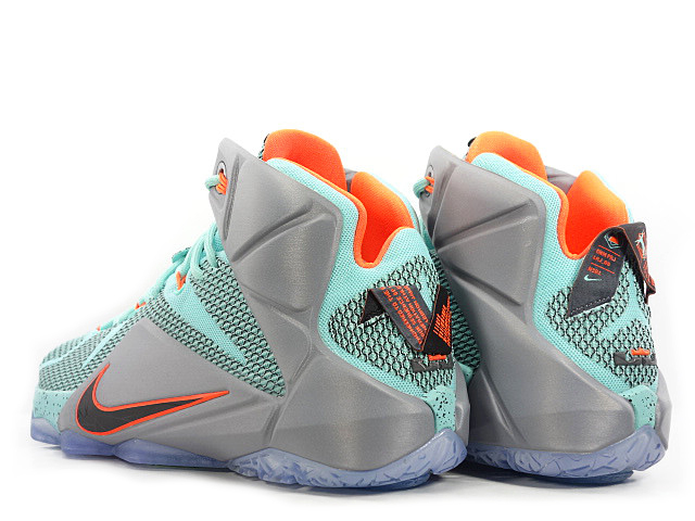LEBRON 12 684593-301 - 2
