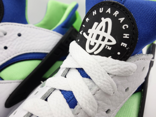 AIR HUARACHE 318429-100 - 4