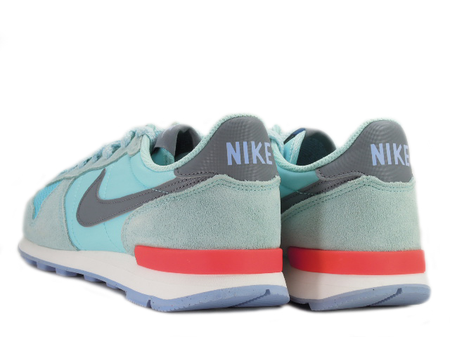 WMNS INTERNATIONALIST 629684-400 - 2