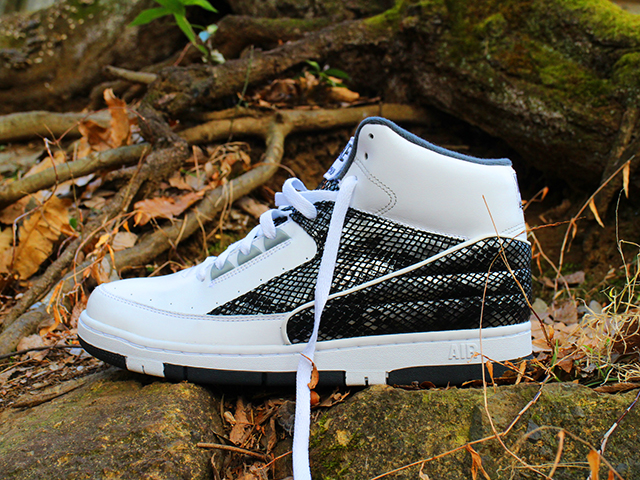 NIKE AIR PYTHON LUX SP01
