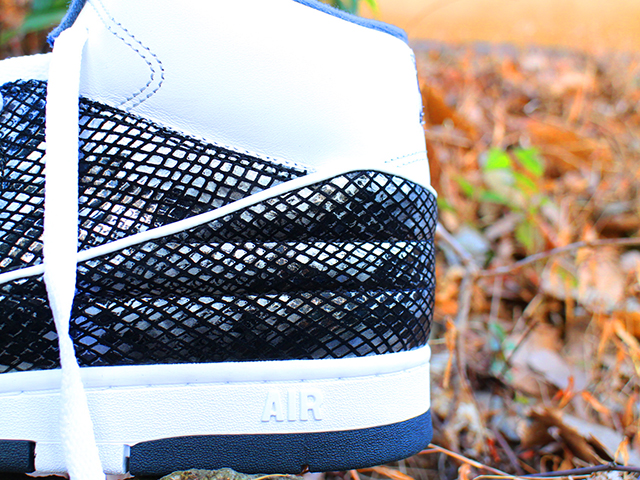 NIKE AIR PYTHON LUX SP01