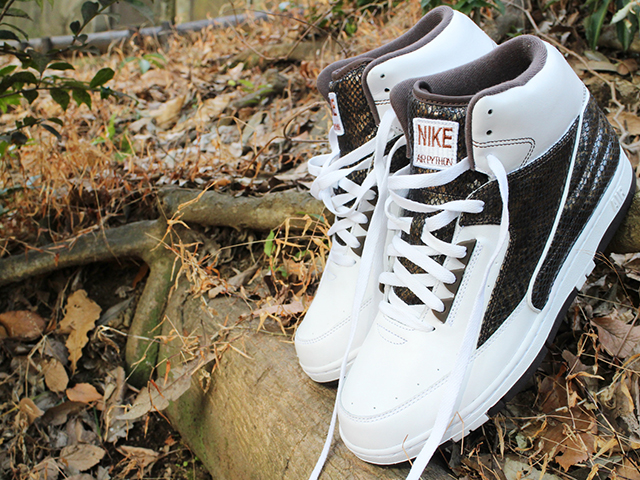 NIKE AIR PYTHON LUX SP”BAROQUE BROWN”01