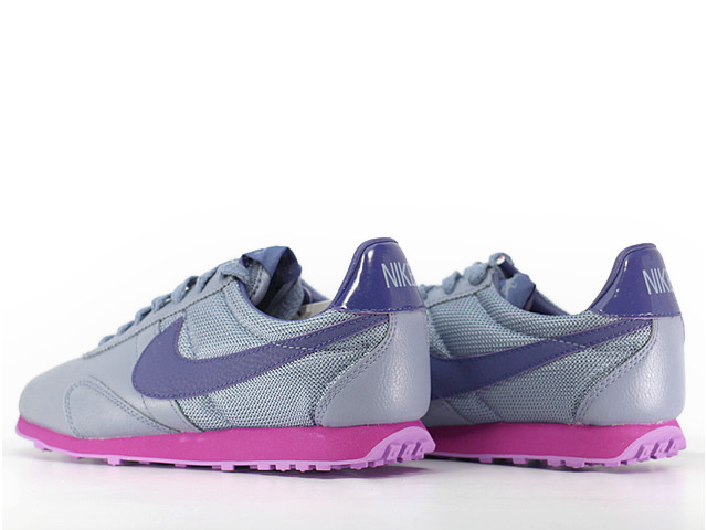 WMNS PRE MONTREAL RCR VNTG 555258-409 - 2