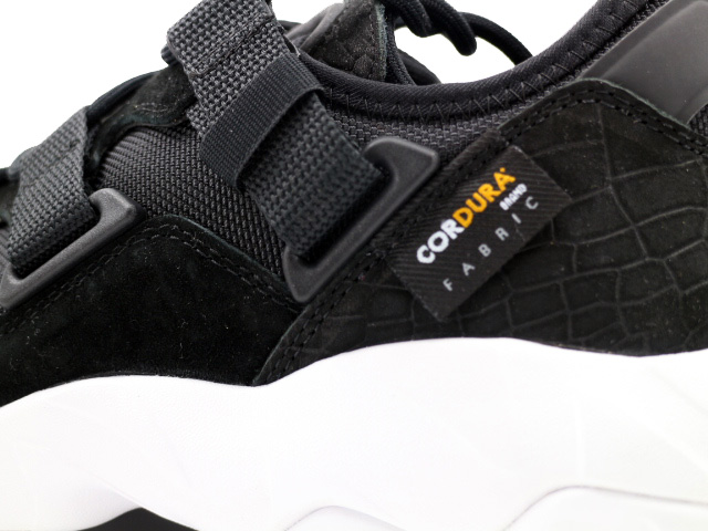 EQT ADVENTURE S82503 - 5