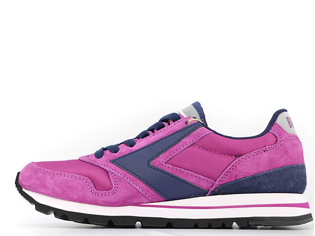 WMNS CHARIOT