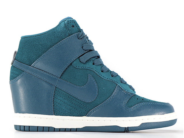 WMNS DUNK SKY HI 528899-300 - 3