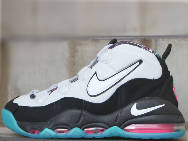 NIKE AIR MAX UPTEMPO01