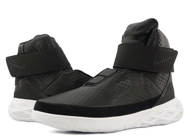 SWOOSH HNTR 832820-001 - 1