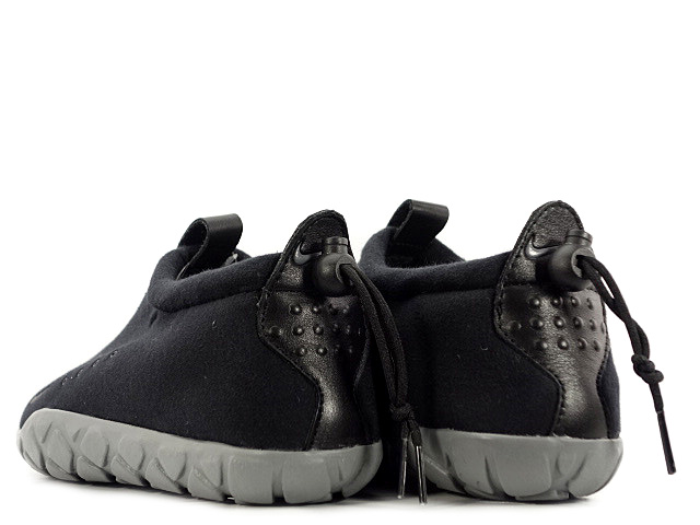 AIR MOC TECH FLEECE 834591-010 - 2