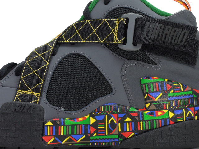 AIR RAID 642330-003 - 4