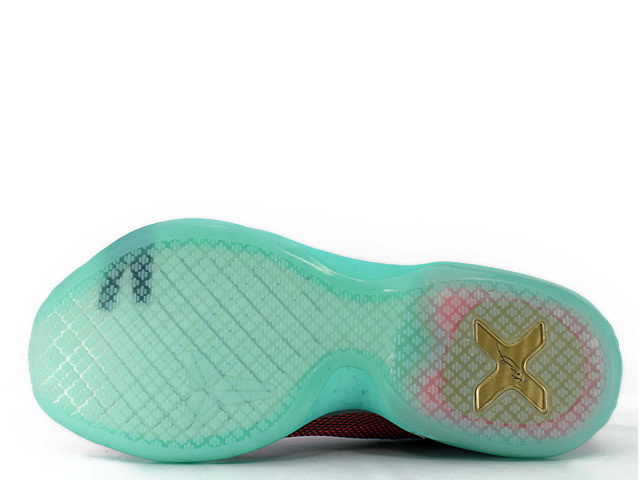 KOBE 10 705317-808 - 4