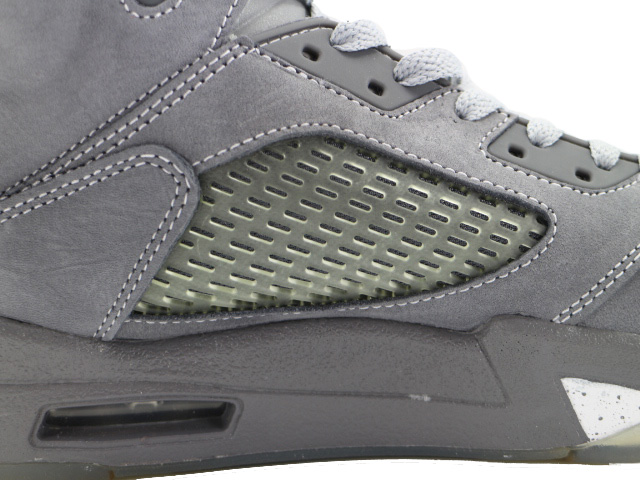 AIR JORDAN 5 RETRO 136027-005 - 5