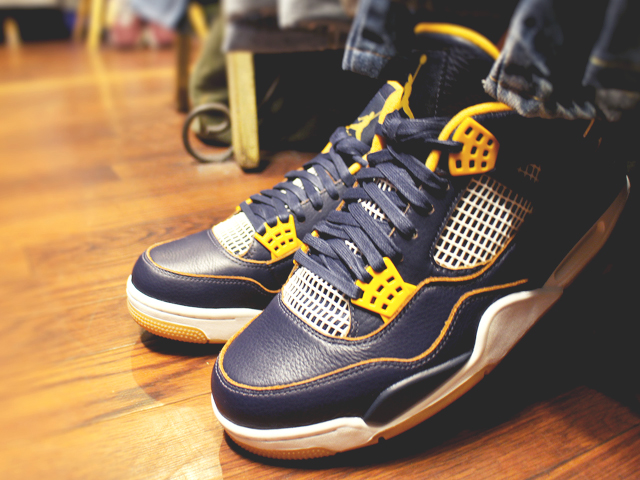 NIKE AIR JORDAN 4 RETRO “DUNK FROM ABOVE/MID NAVY/MTLLC GLD-GLD LF-WHITE”01