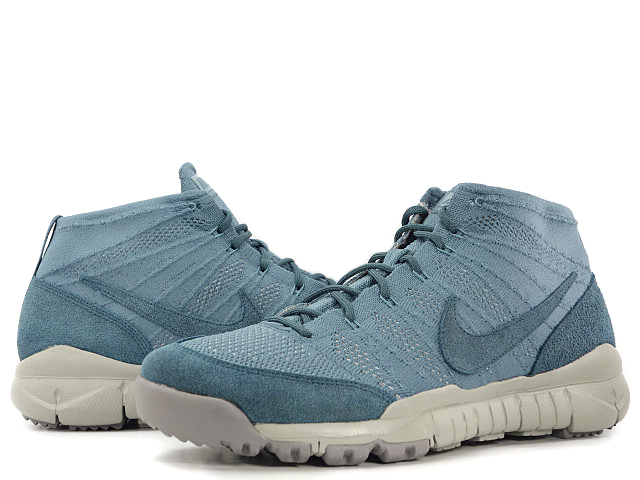 FLYKNIT TRAINER CHUKKA SFB SP 652961-330 - 1