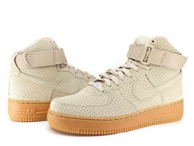 WMNS AIR FORCE 1 HI SUEDE 749266-200 - 1