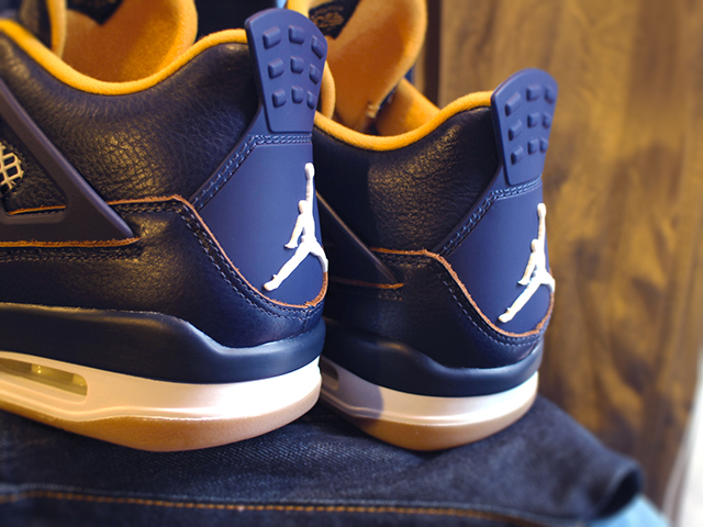 NIKE AIR JORDAN 4 RETRO “DUNK FROM ABOVE/MID NAVY/MTLLC GLD-GLD LF-WHITE”01