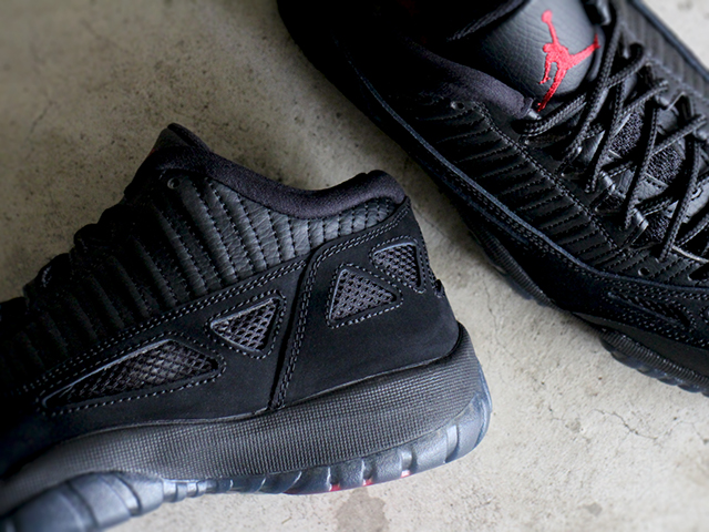 NIKE AIR JORDAN 11 RETRO LOW “REFEREE 2015”01