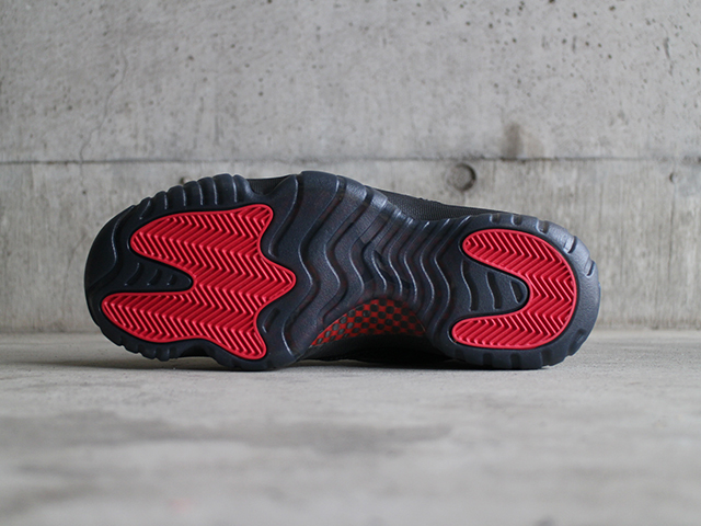 NIKE AIR JORDAN 11 RETRO LOW “REFEREE 2015”01