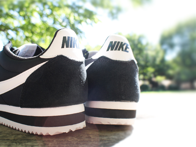 CLASSIC CORTEZ NYLON “BLACK/WHITE”01