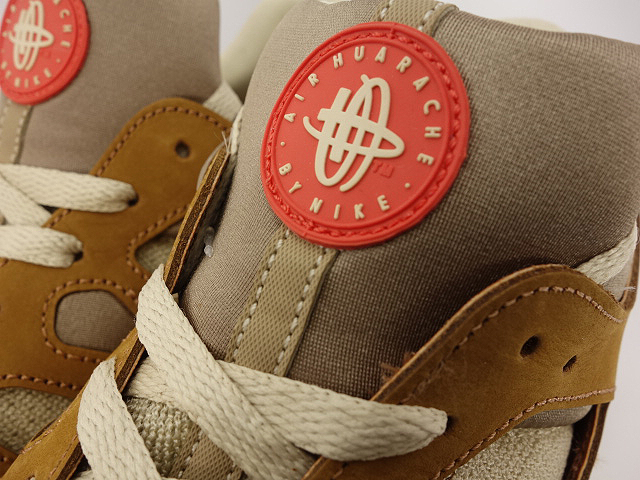 AIR HUARACHE INTERNATIONAL PRM 819482-200 - 4