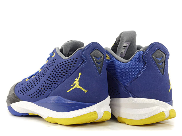 JORDAN CP3.7 616805-489 - 2