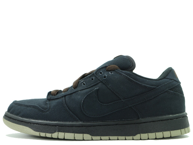 スニーカー型ローカットNIKE DUNK LOW PRO SB Carhartt 黒 カーハート