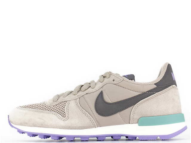WMNS INTERNATIONALIST