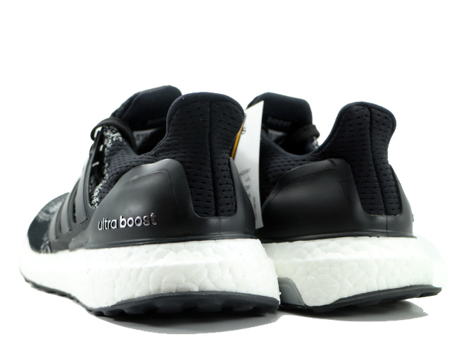 ULTRA BOOST LTD AQ5561 - 2