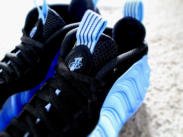 AIR FOAMPOSITE ONE “UNIVERSITY BLUE”01