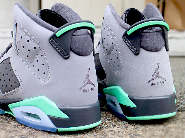 NIKE AIR JORDAN 6 RETRO GG01