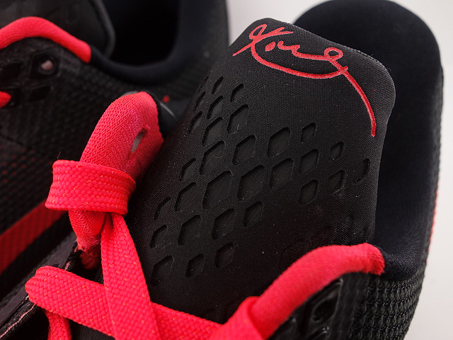 KOBE 10 705317-060 - 4